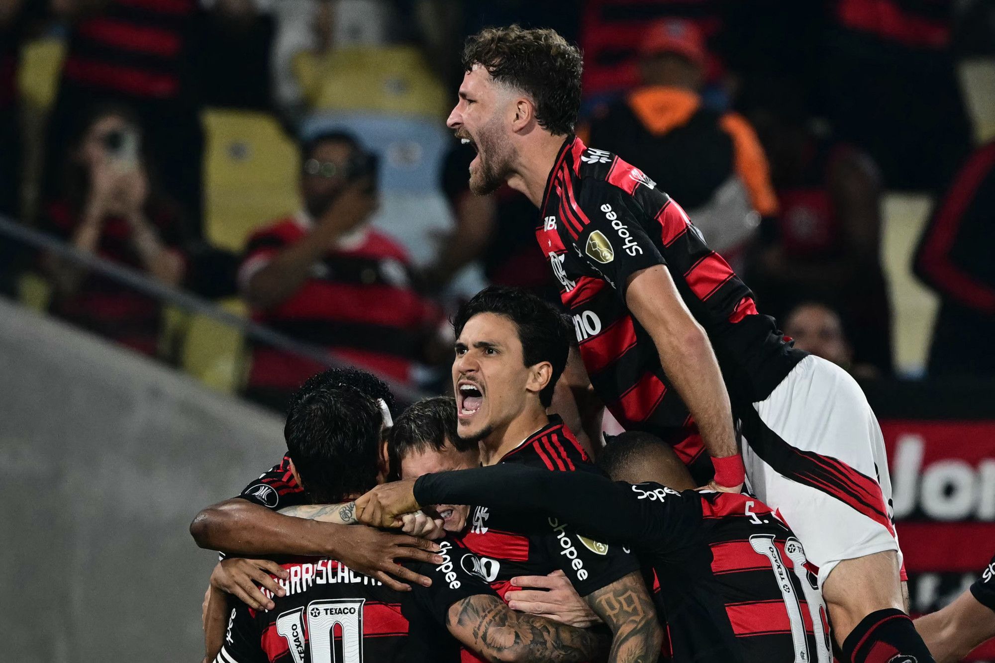 Flamengo Take 2-1 First Leg Win