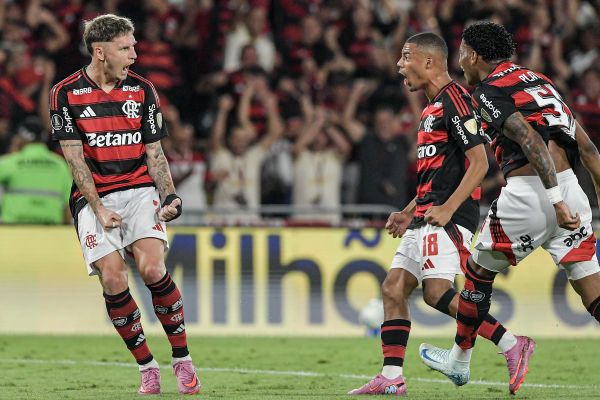 Resumen: Flamengo 2-1 Estudiantes