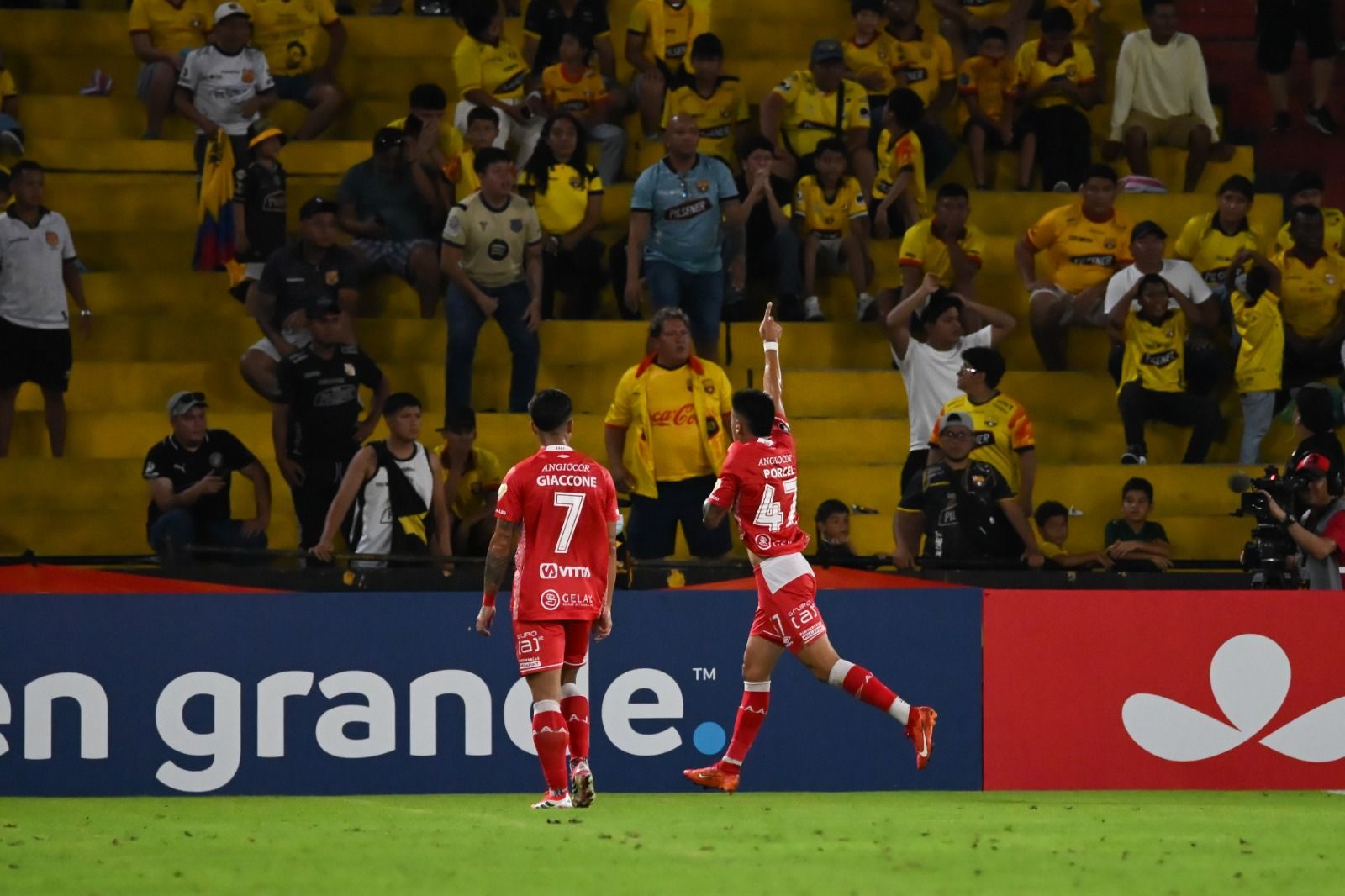 Porcel's Late Goal Lifts Argentinos Juniors