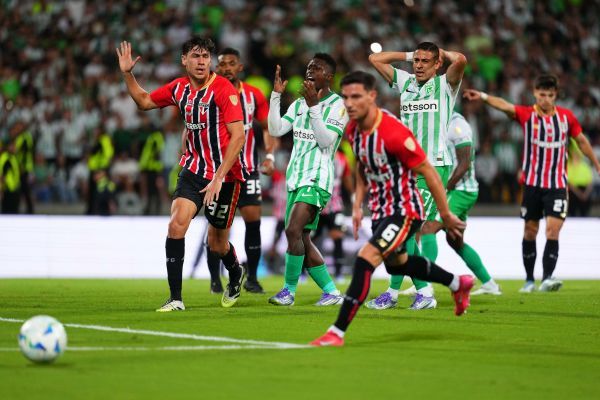 Resumen: Atlético Nacional 0-0 São Paulo