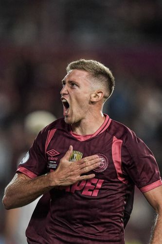 Recopa CONMEBOL: Lanús dio el golpe en la ida